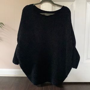 Alter’d state women’s black sweater size M sleeves ching